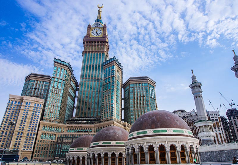 4-Makkah-Royal-Clock-Tower-plus-haute-tour