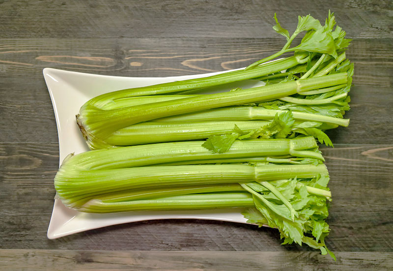 6-Celeri-branche-aliment-le-moins-calorique