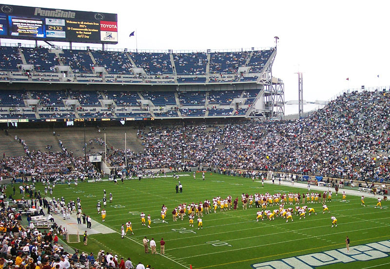 4-Topsix-Top6-Beaver-Stadium-plus-grand-stade-du-monde